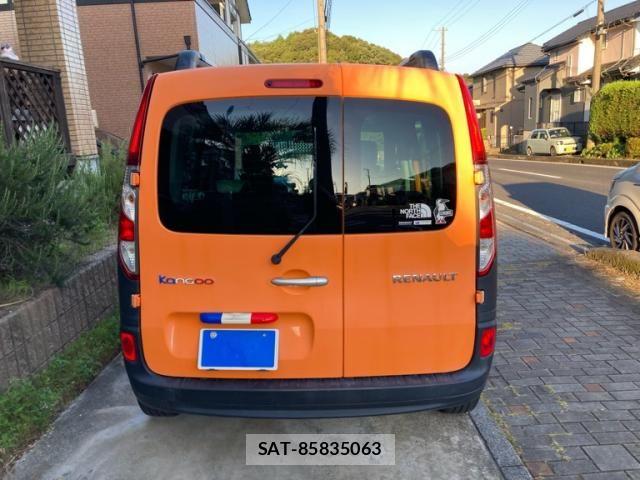 Renault KANGOO 2019-09 8209863-4