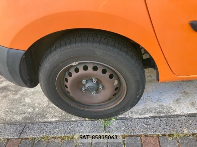 Renault KANGOO 2019-09 8209863-6