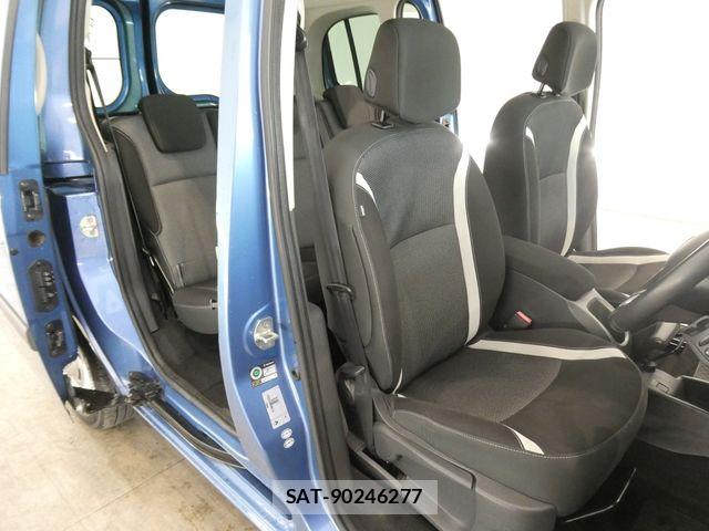 Renault KANGOO 2015-11 8209862-12