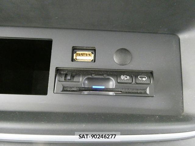 Renault KANGOO 2015-11 8209862-25