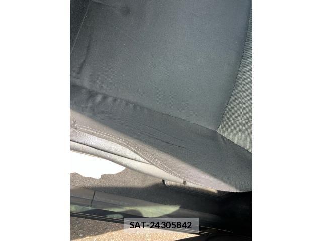 Renault KANGOO 2017-11 8209861-15