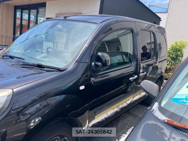Renault KANGOO 2017-11 8209861-6
