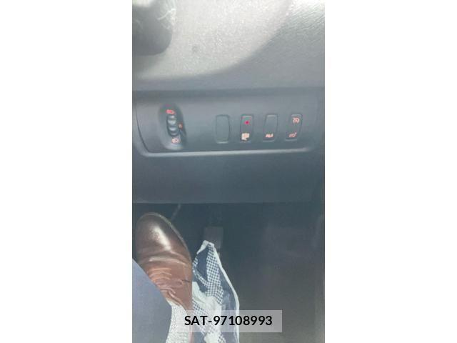 Renault KANGOO 2015-06 8316722-12