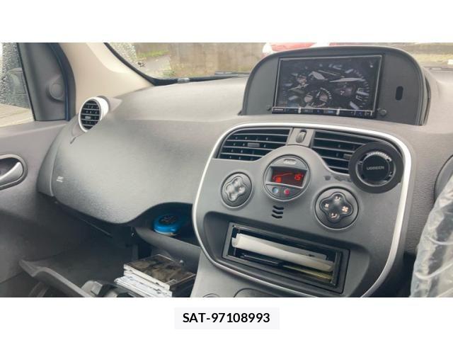 Renault KANGOO 2015-06 8316722-14