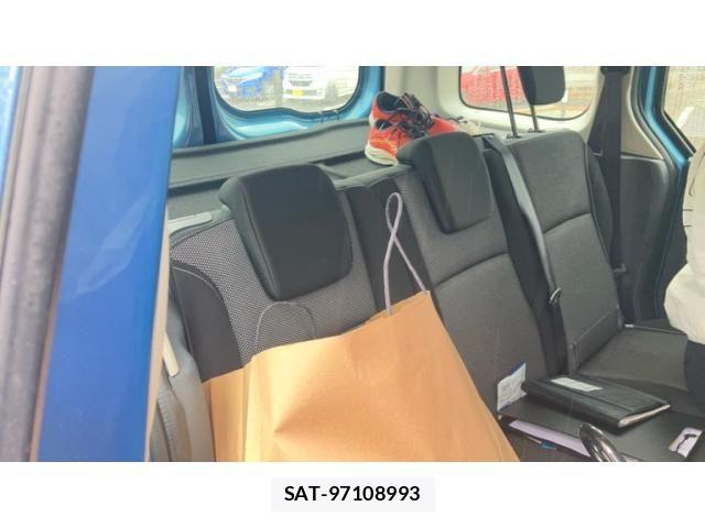 Renault KANGOO 2015-06 8316722-17