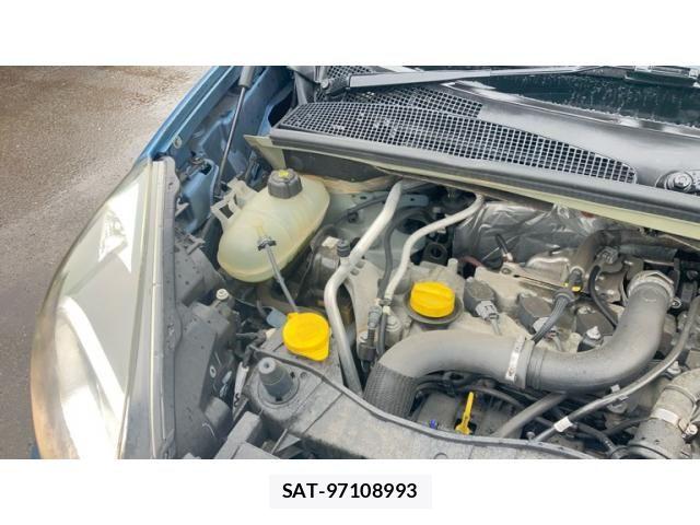 Renault KANGOO 2015-06 8316722-29