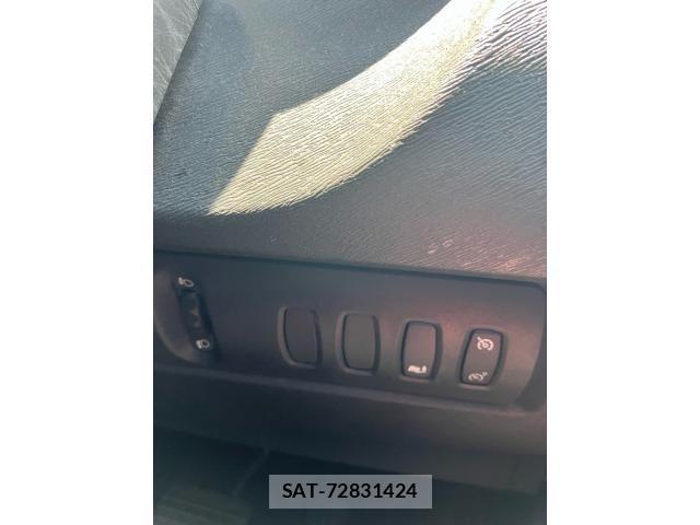 Renault KANGOO 2018-03 8316719-16