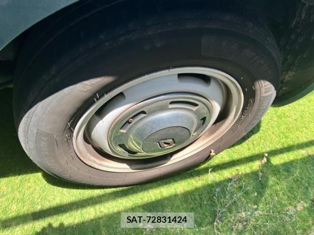 Renault KANGOO 2018-03 8316719-4
