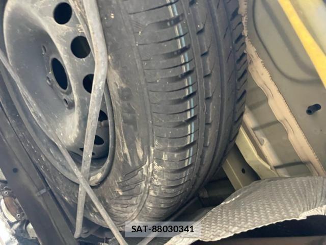 Renault KANGOO 2014-03 8337637-4