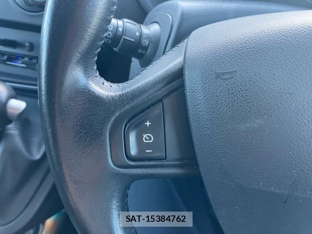 Renault KANGOO 2018-07 8368341-19