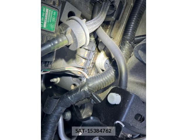 Renault KANGOO 2018-07 8368341-26