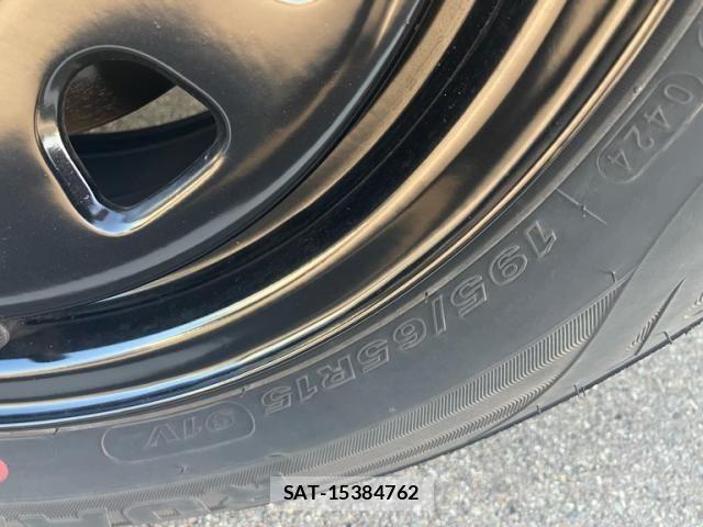 Renault KANGOO 2018-07 8368341-4