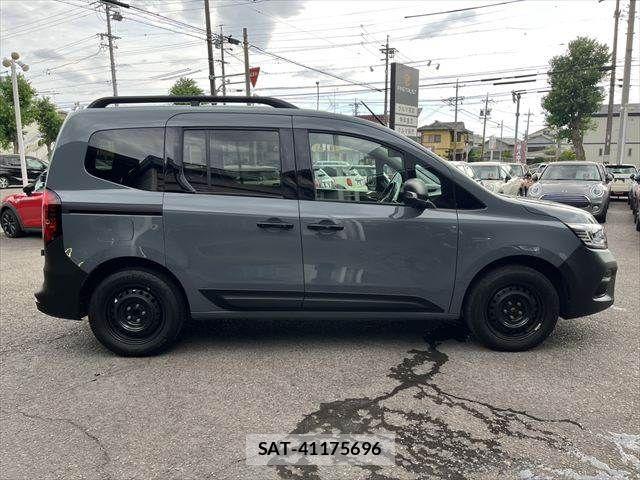 Renault KANGOO 2023-12 8368342-14
