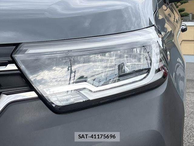 Renault KANGOO 2023-12 8368342-20