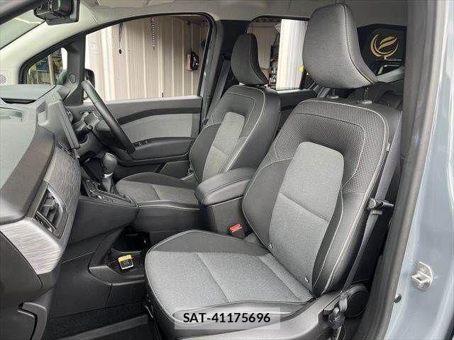 Renault KANGOO 2023-12 8368342-29