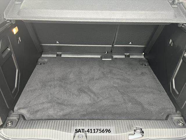 Renault KANGOO 2023-12 8368342-7