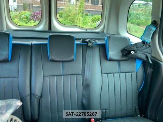 Renault KANGOO 2021-04 8368343-24