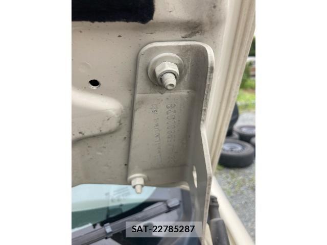 Renault KANGOO 2021-04 8368343-7