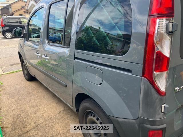 Renault KANGOO 2021-09 8486022-2