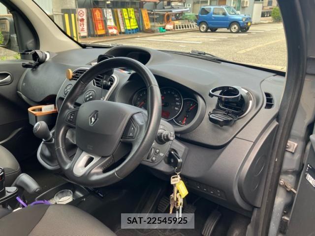 Renault KANGOO 2021-09 8486022-6
