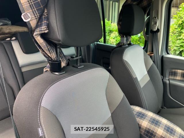 Renault KANGOO 2021-09 8486022-8
