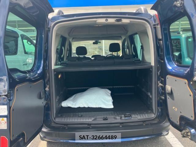 Renault KANGOO 2016-12 8527013-8