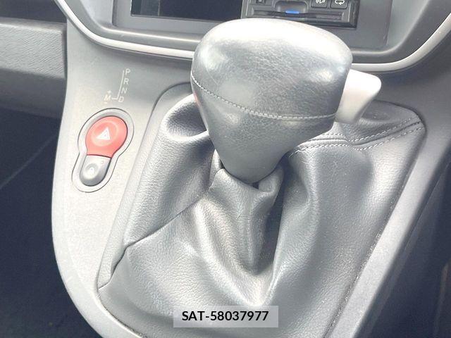 Renault KANGOO 2016-06 8527014-11