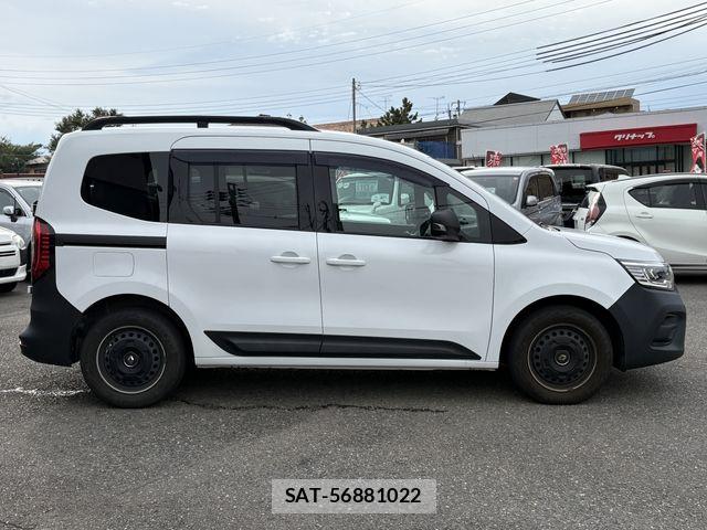 Renault KANGOO 2023-09 8661270-6