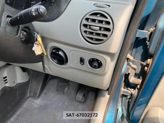 Renault KANGOO 2006-07 8661269-21