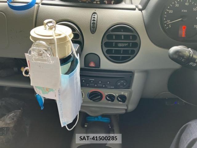 Renault KANGOO 2004-04 8661272-16