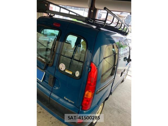 Renault KANGOO 2004-04 8661272-3