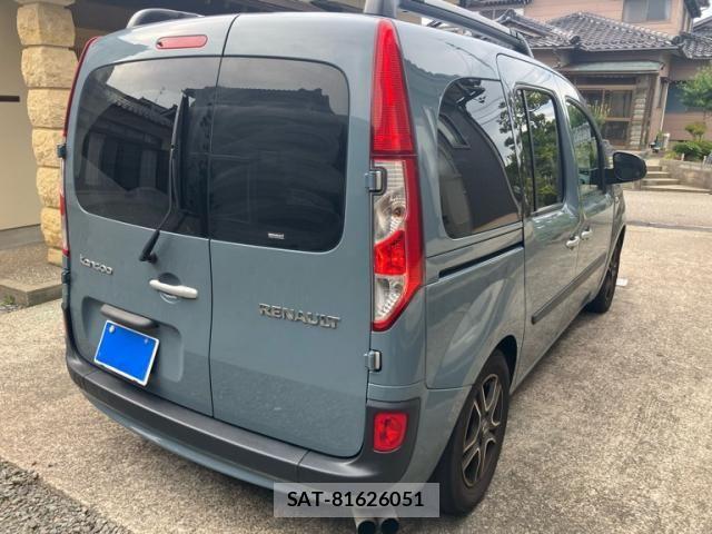 Renault KANGOO 2018-03 8745531-2