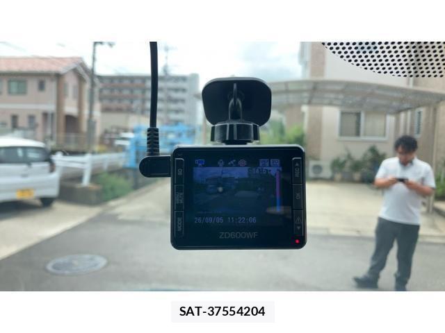 Renault KANGOO 2018-11 8745534-22