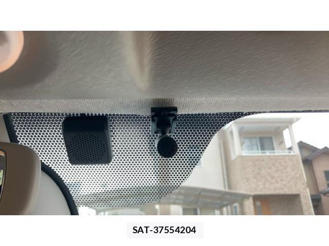 Renault KANGOO 2018-11 8745534-23