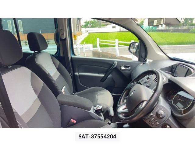 Renault KANGOO 2018-11 8745534-7