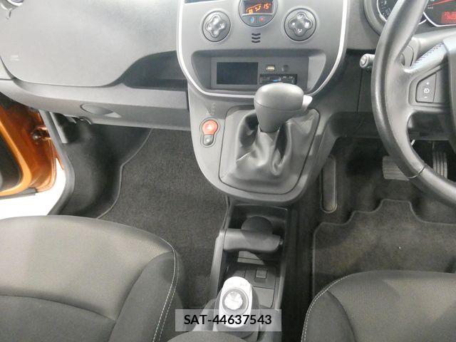 Renault KANGOO 2017-11 8781845-24