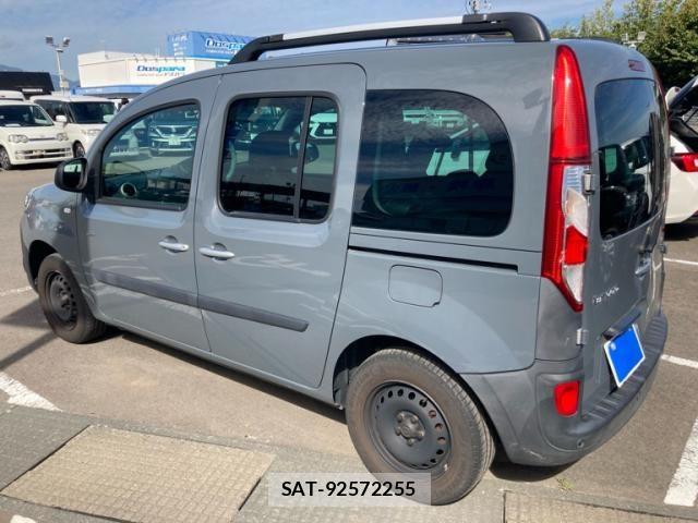 Renault KANGOO 2021-10 8831313-3