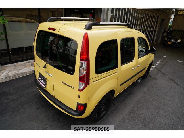 Renault KANGOO 2017-05 8831314-11