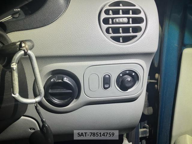Renault KANGOO 2006-08 8831316-19