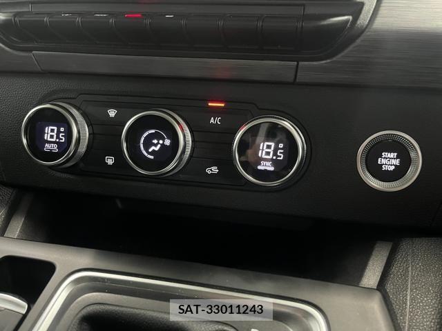 Renault KANGOO 2023-04 8849938-13