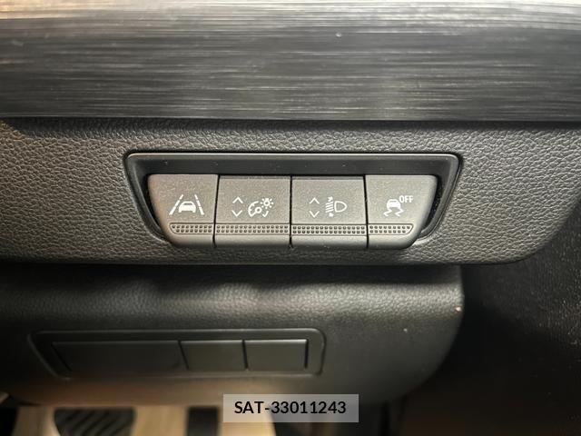 Renault KANGOO 2023-04 8849938-8