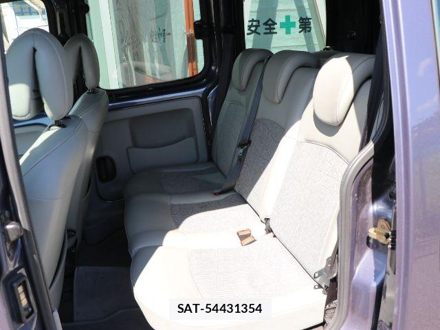 Renault KANGOO 2003-09 8849671-8