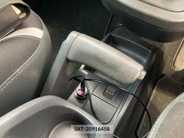 Renault KANGOO 2016-10 8848061-17