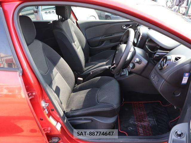 Renault LUTECIA 2015-01 790213-12