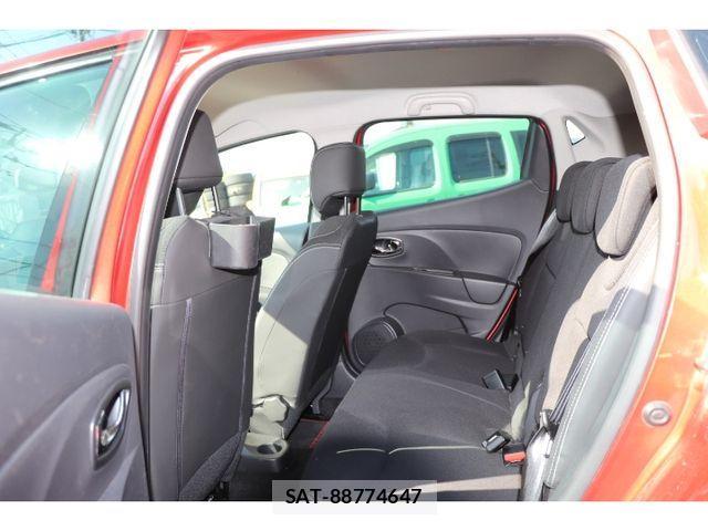 Renault LUTECIA 2015-01 790213-8