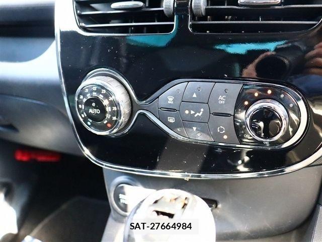 Renault LUTECIA 2014-12 903099-11