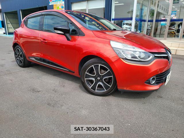 Renault LUTECIA 2015-01 916571-8