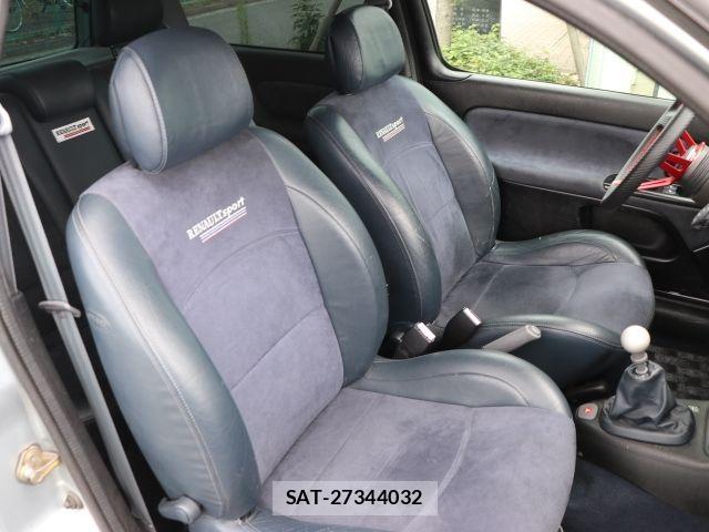 Renault LUTECIA 2001-04 1155761-11