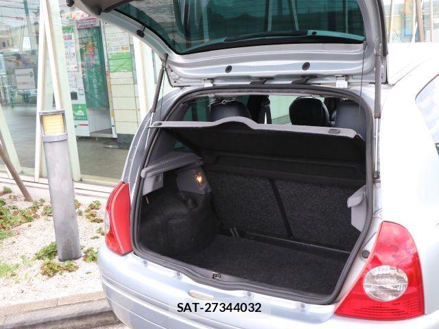 Renault LUTECIA 2001-04 1155761-13