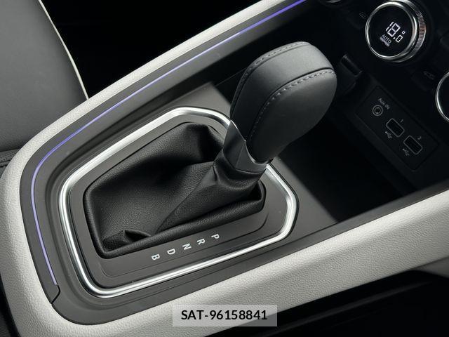 Renault LUTECIA 2024-09 1347333-6